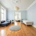Spacious Apartment In The Heart Of Copenhagen
