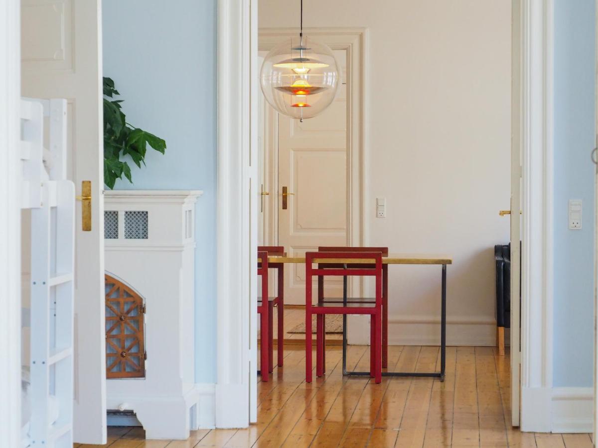 Spacious In The Heart Of Apartment *