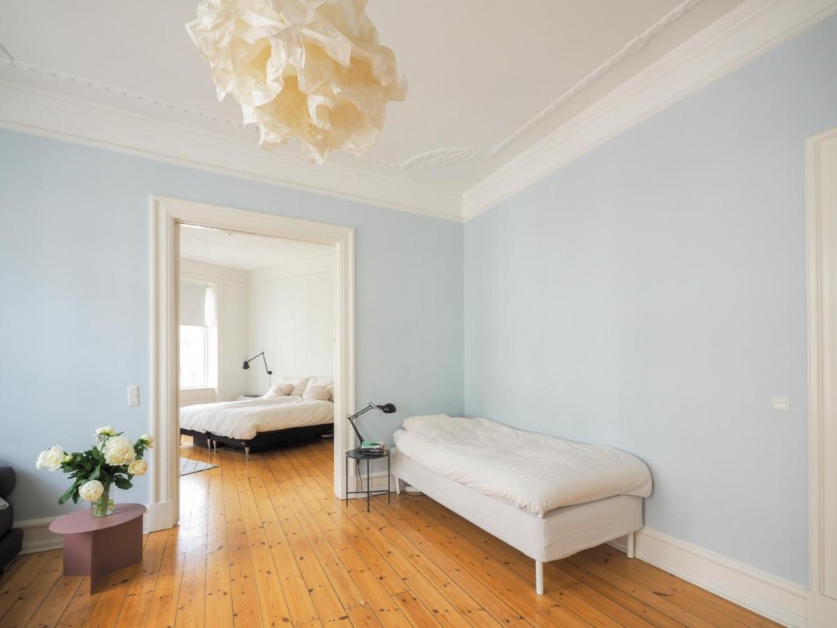Spacious In The Heart Of Apartment